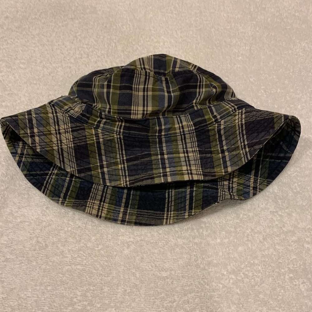 Gap Boys S/M green/navy plaid sun hat